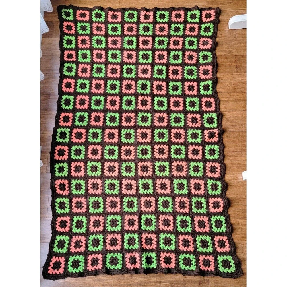 Vtg Granny Square Crochet Afghan Handmade Blanket 67
